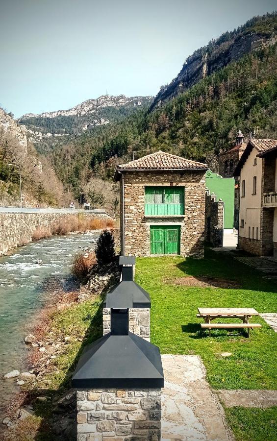 Albergue Armaia Artepea Urzainqui Exterior foto